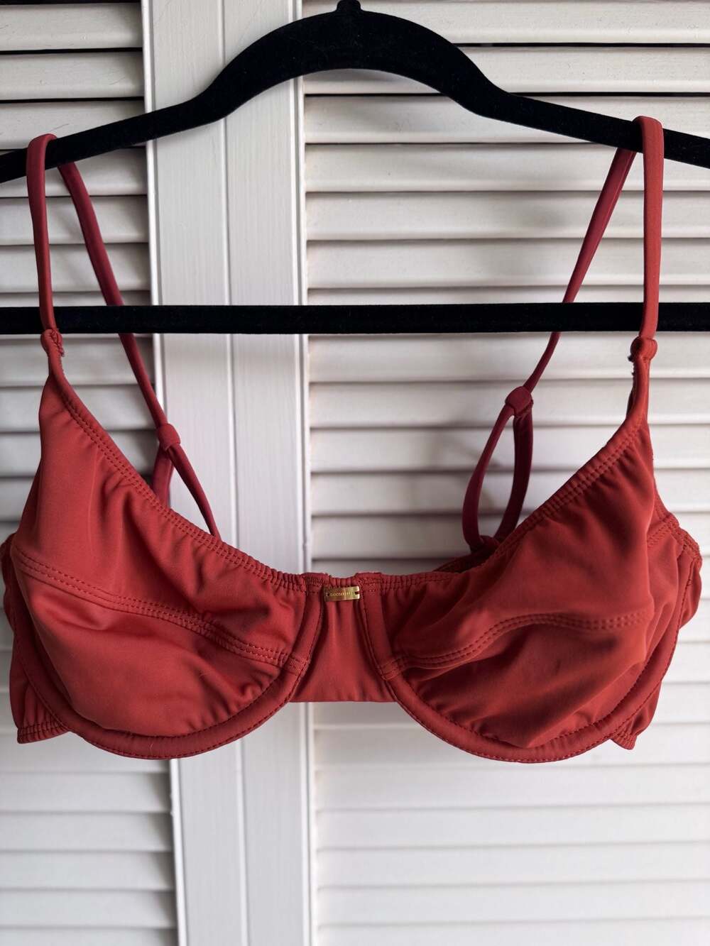 Gooseberry Seaside So Chic Sculpting Underwire Bikini Top in Rum